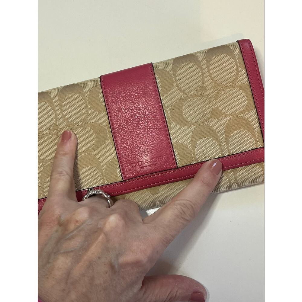 Coach Signature Stripe Canvas & Pink Leather Trifold Wallet Retail $258 GUC-EUC - Picture 16 of 16